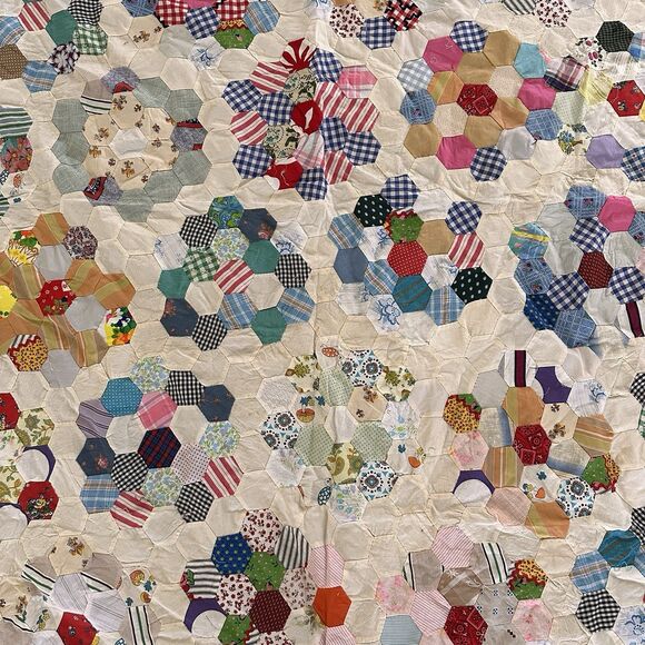 VTG Quilt Top Only Grandmother's Flower Garden Unfinished Hand Pieced 75" x 61” - Picture 2 of 5
